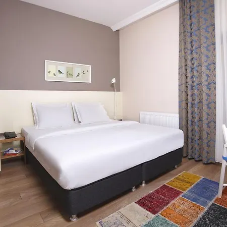 Juno Istanbul
