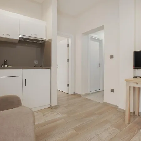 Juno 아파트호텔